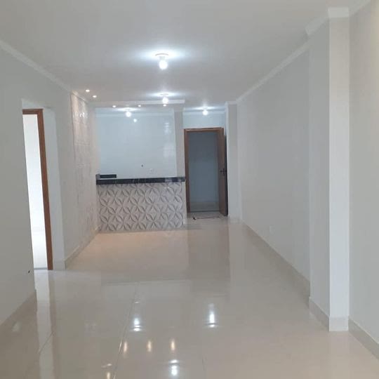Apartamento à venda no Edifício Bianco Karrara, Trindade-GO