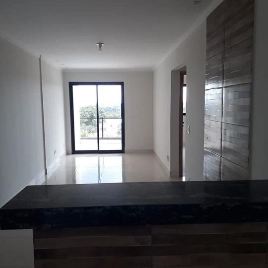 Apartamento à venda no Edifício Bianco Karrara, Trindade-GO
