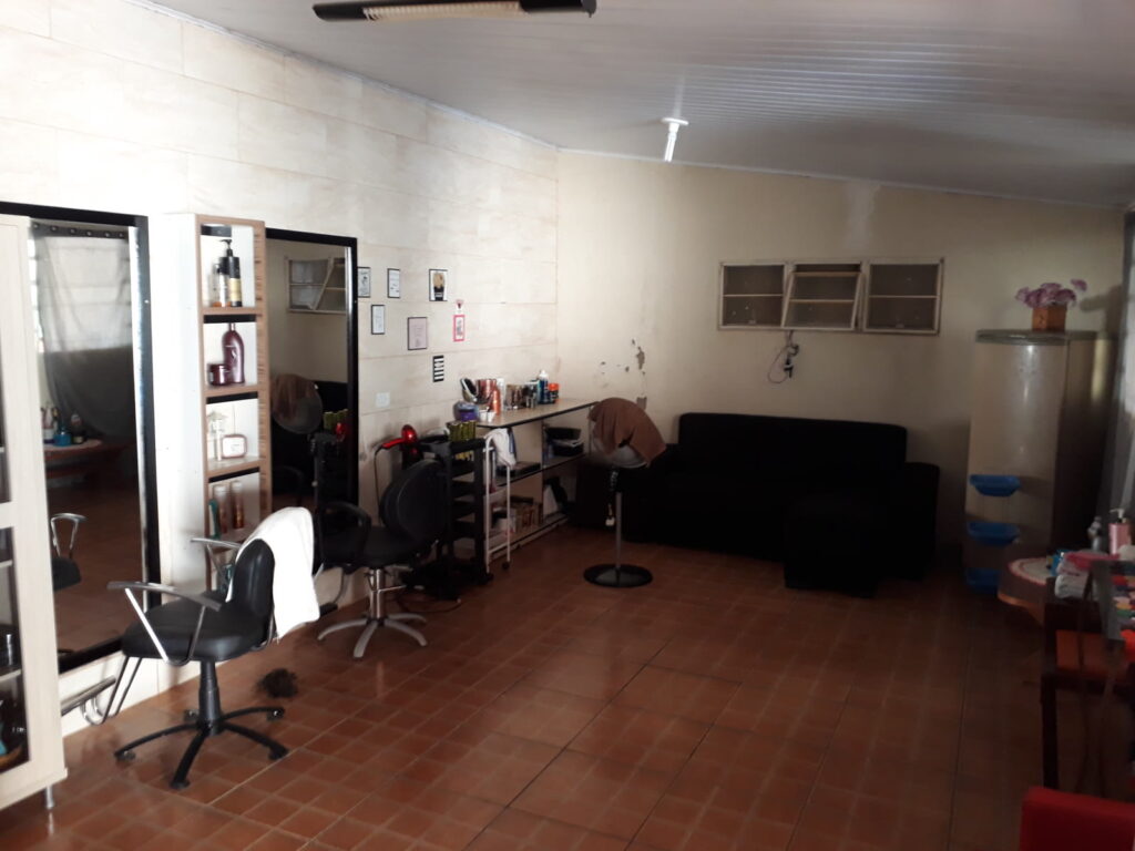 Casa 2 quartos com piscina à venda no Recanto do Lago, Trindade-GO