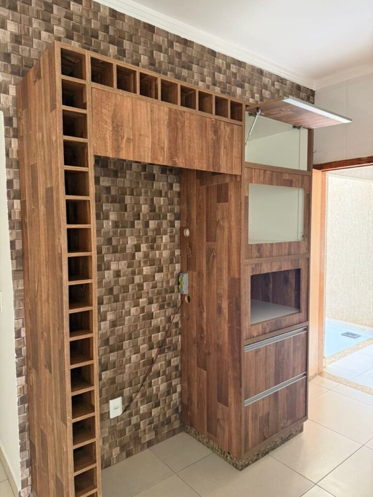 Casa 3 quartos com suíte à venda no Setor Cristina II Expansão, Trindade-GO