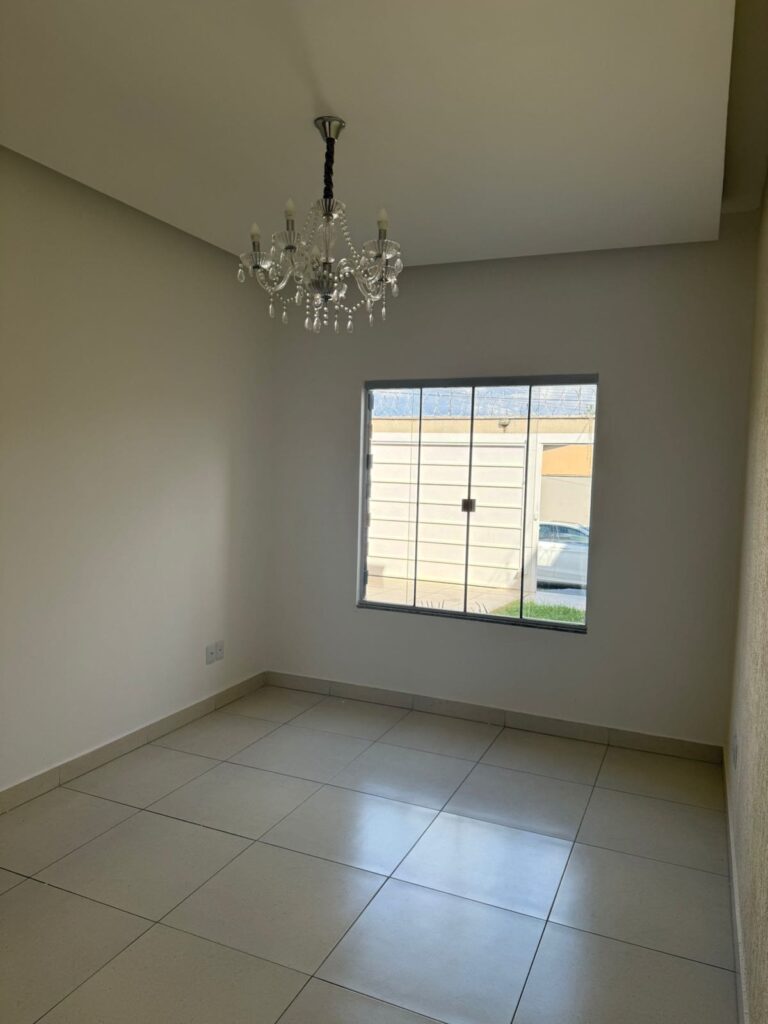 Casa 3 quartos com suíte à venda no Setor Cristina II Expansão, Trindade-GO