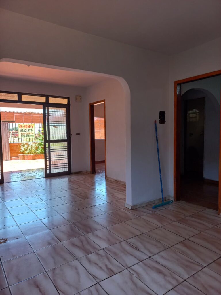 Casa 3 quartos à venda no Setor Renata Park, Trindade-GO