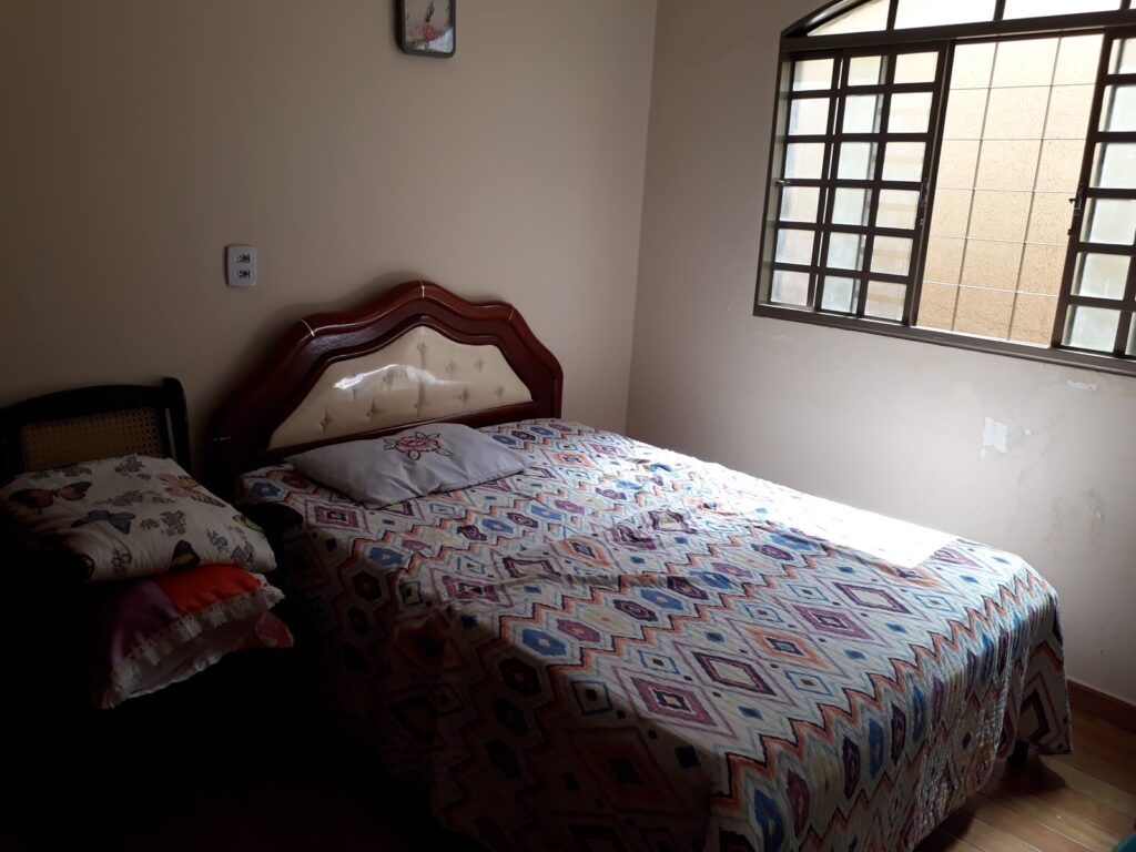 Casa 6 quartos à venda no Recanto do Lago, Trindade-GO
