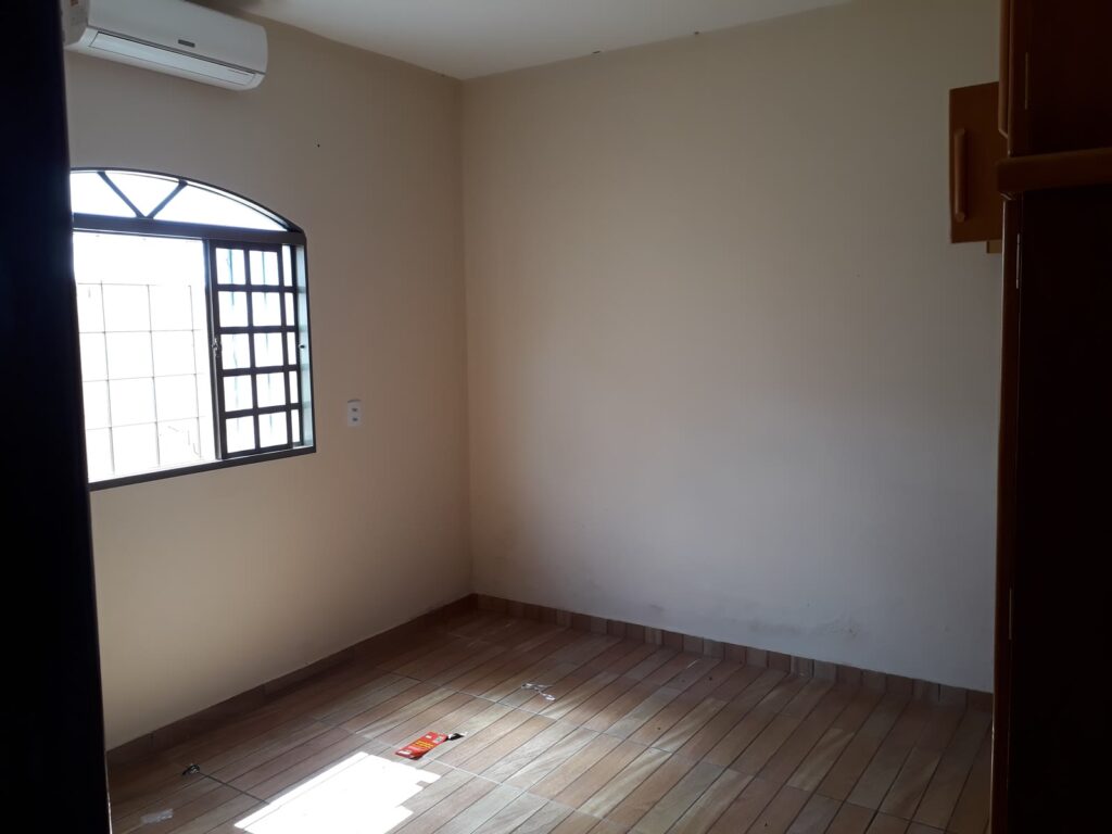Casa 6 quartos à venda no Recanto do Lago, Trindade-GO