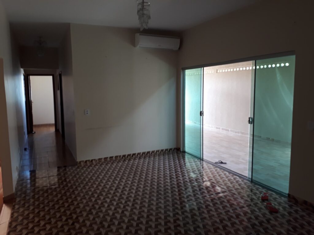 Casa 6 quartos à venda no Recanto do Lago, Trindade-GO