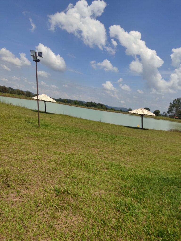Chácaras à venda no Condomínio Morada do Lago, Santa Maria, Trindade-GO