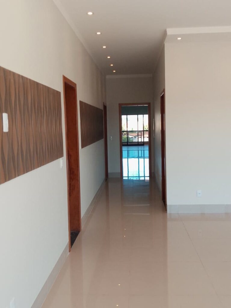 Cobertura de luxo com 4 suítes à venda no centro de Trindade-GO