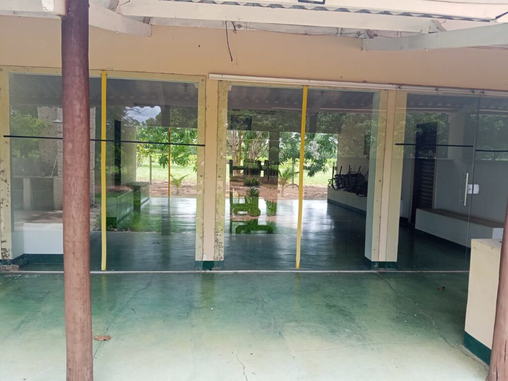 Fazenda de 424 alqueires à venda em Araguaiana-MT