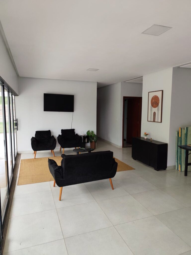 Chácara de 1.160 m² à venda no Condomínio Monte Hermon, Trindade-GO