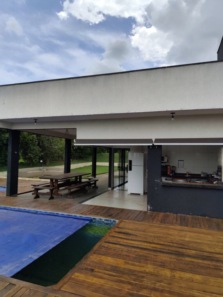 Chácara de 1.160 m² à venda no Condomínio Monte Hermon, Trindade-GO
