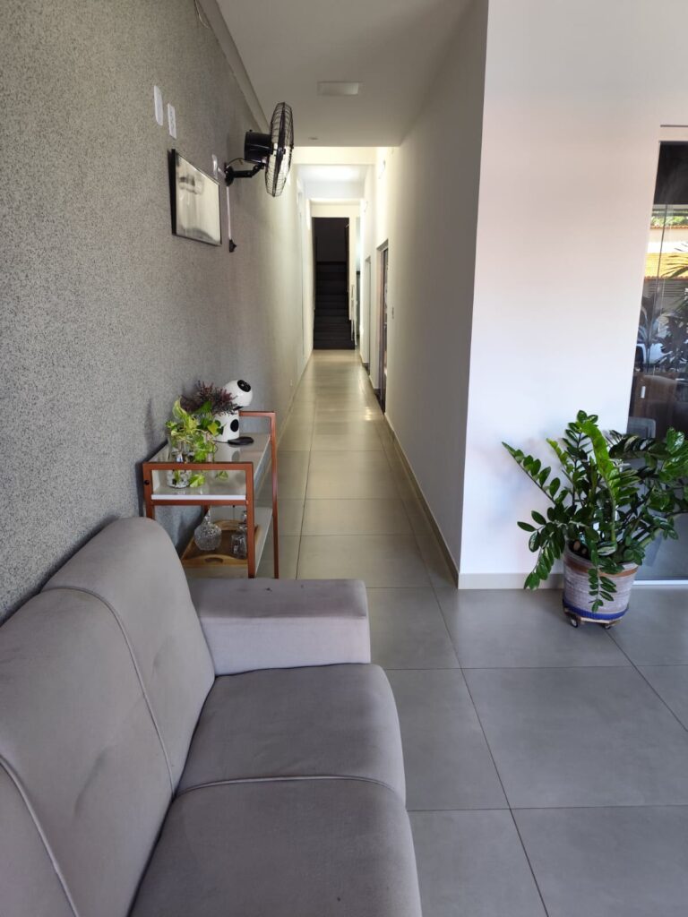 Sala comercial para alugar no Centro Comercial Medalhão, Centro de Trindade-GO