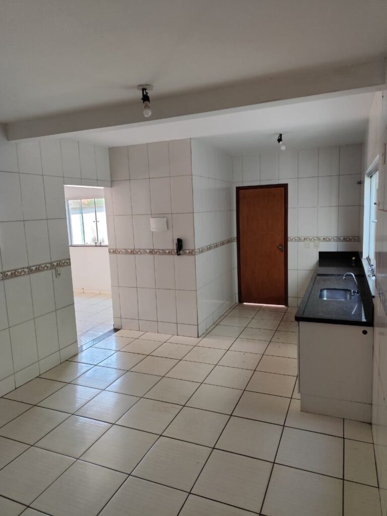 Sobrado 3 quartos com suíte à venda no Setor Ana Rosa, Trindade-GO